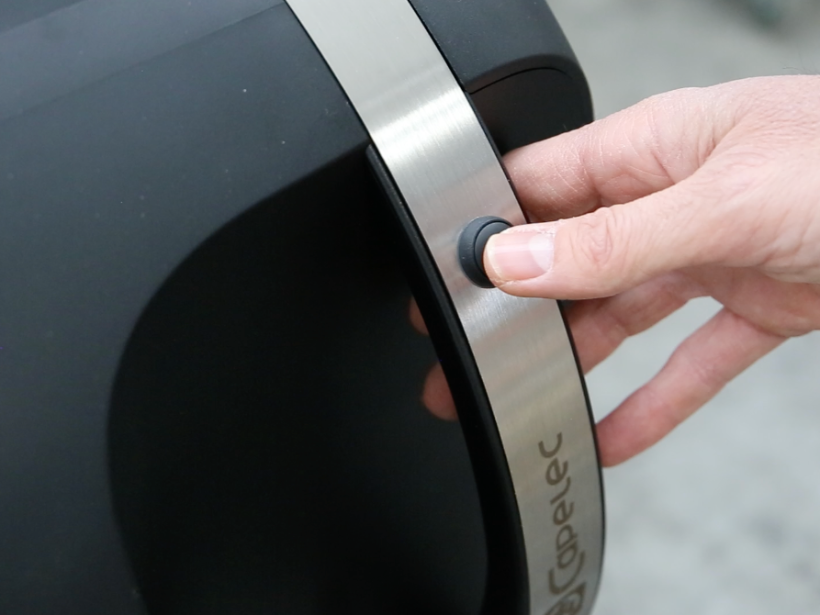 Smart Control handle of the CAP2700 headlamp tester with validation button