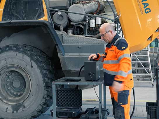 Measurement of particle emissions from agricultural machines